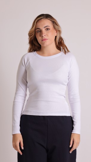 PILEA Remera B401